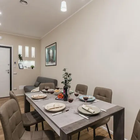 The Best Rent - Modern Three-Bedroom Apartment A Few Steps From The Colosseum Exterior photo
